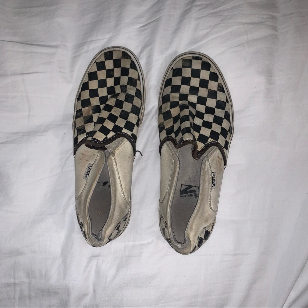 checkered vans